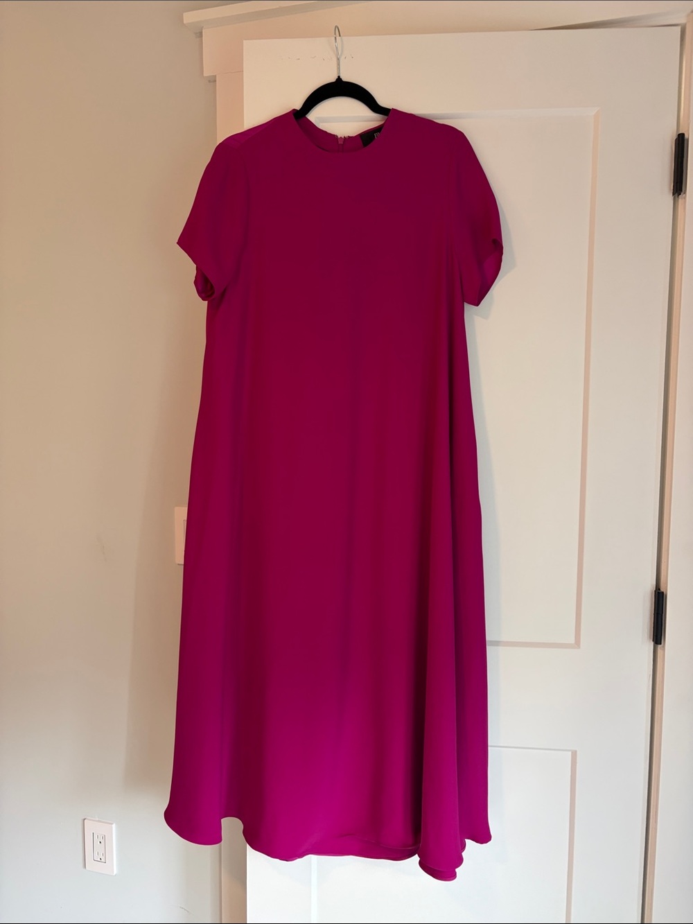 Banana Republic Aurelia Short-Sleeve Maxi Dress - Picture 2 of 7